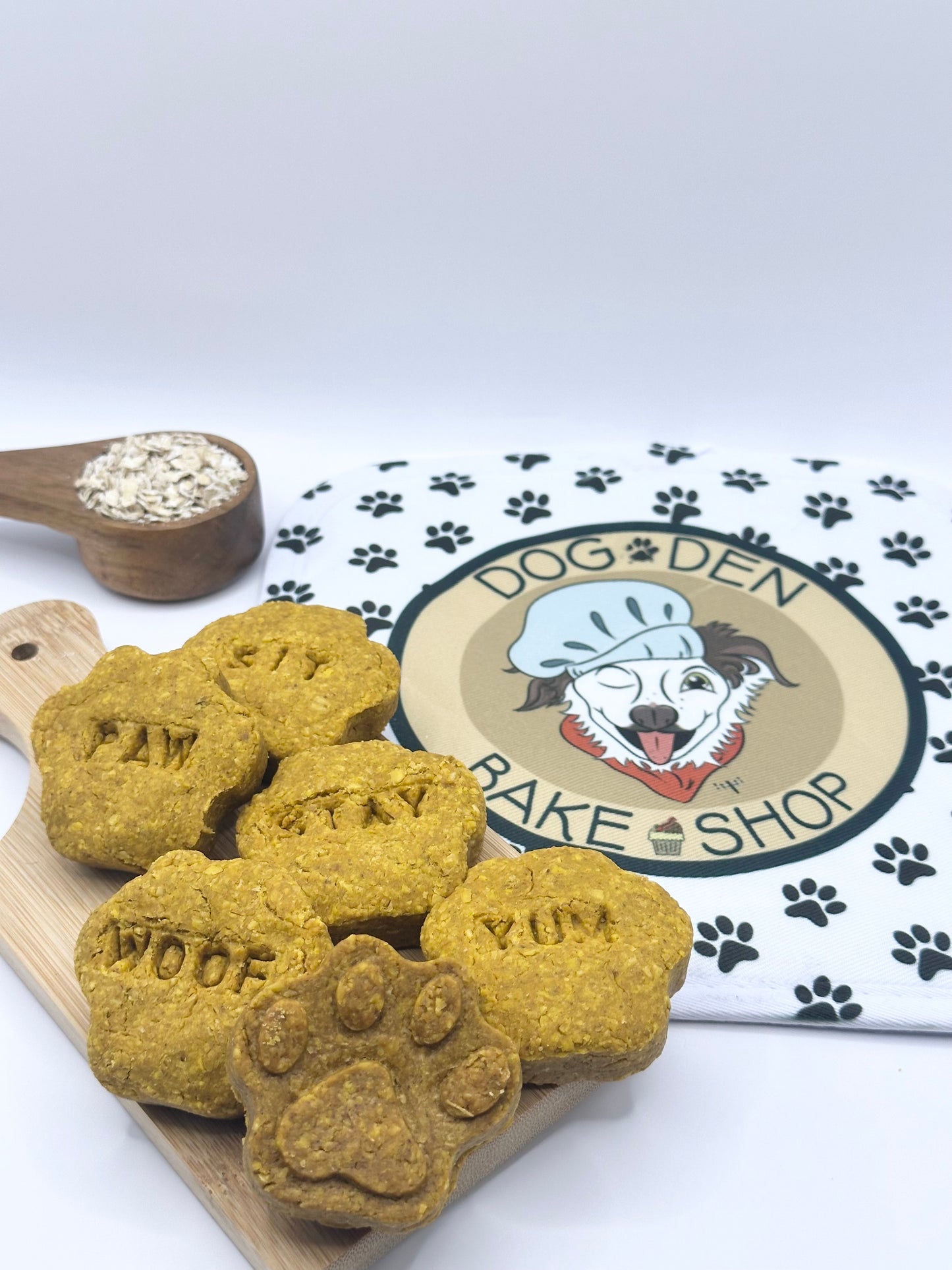 Dog Den Bake Shop Chunky Paws Extra Large Dog Treats