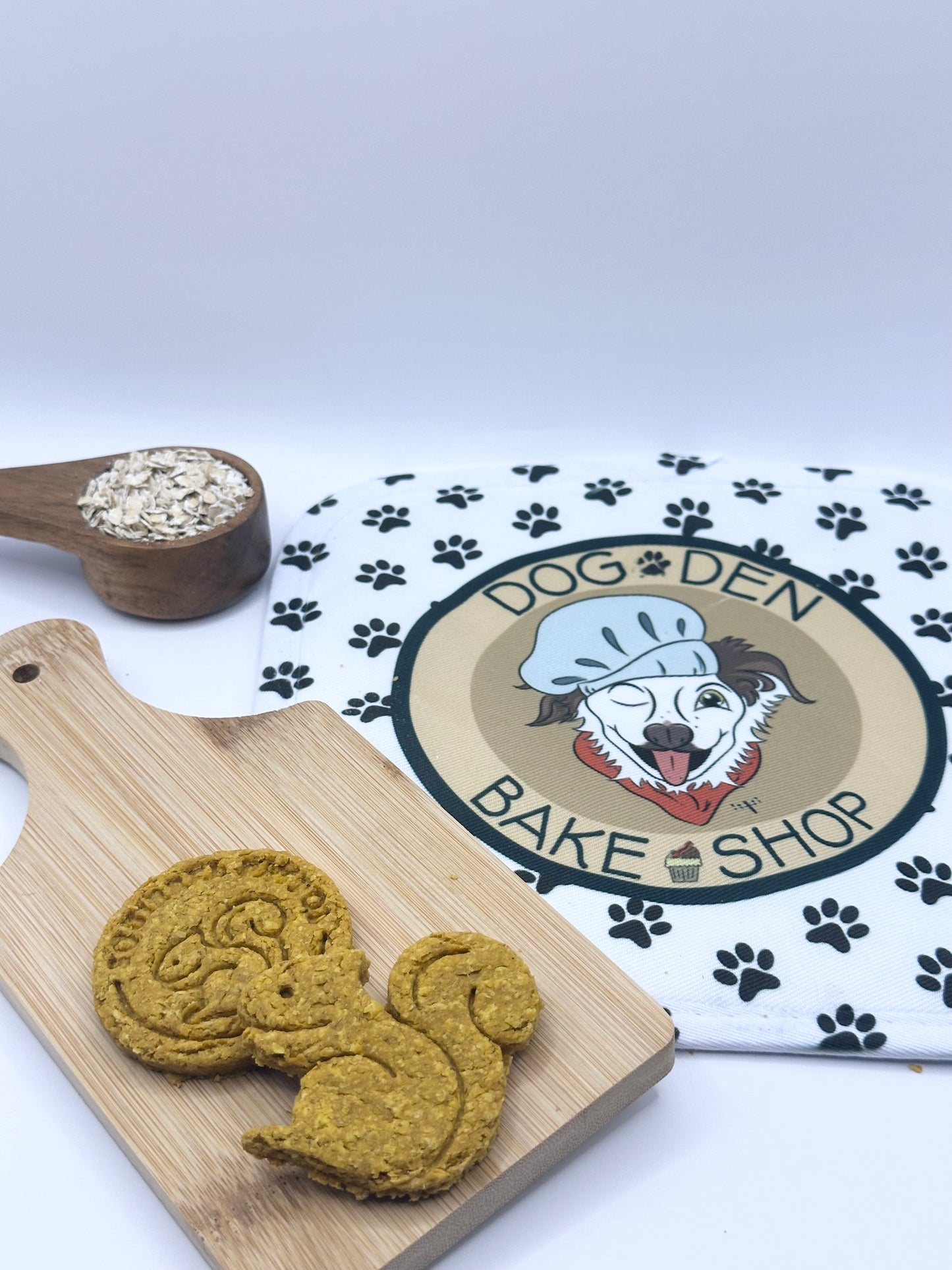 Squirrel Patrol Dog Treats 2 1/8”