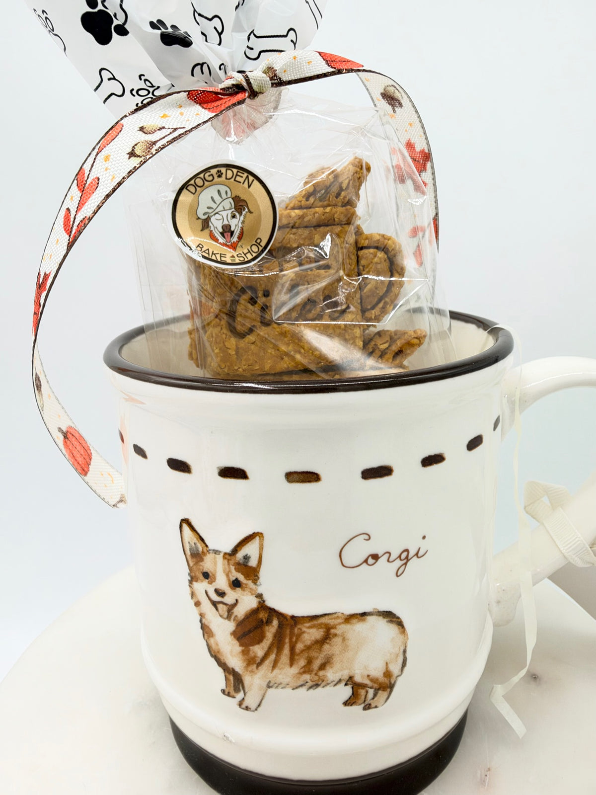 Corgi Mug Gift Set close-up