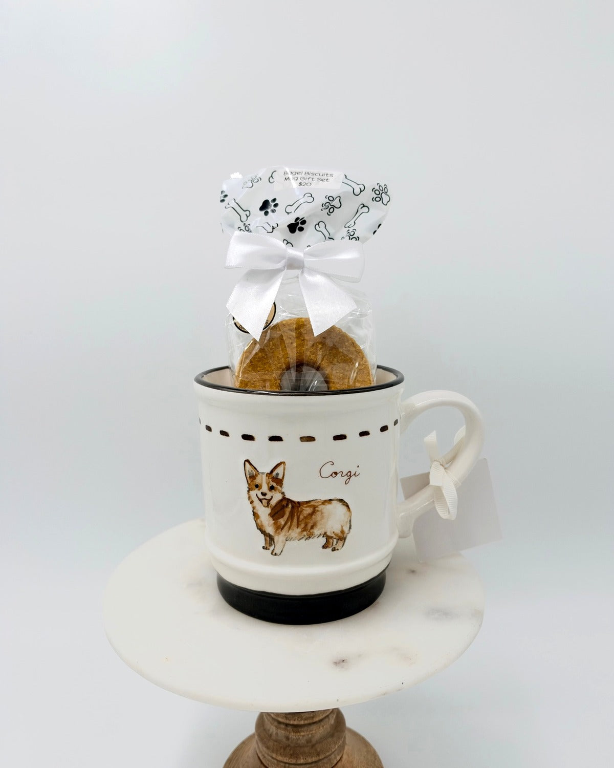 Corgi Bagel Biscuits Mug Gift Set on stand